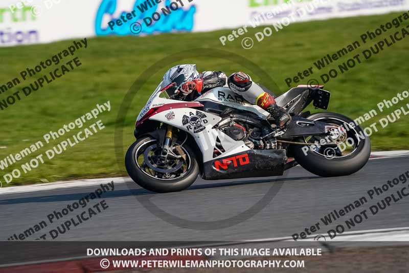 donington no limits trackday;donington park photographs;donington trackday photographs;no limits trackdays;peter wileman photography;trackday digital images;trackday photos